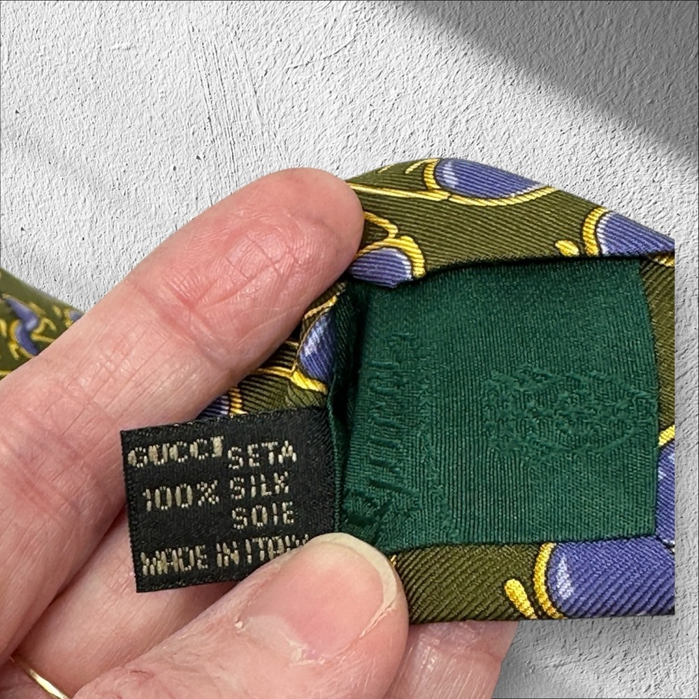 GUCCI Vintage Silk Avocado, Purple & Gold Neck Tie Glasses Spectacles Print - Picture 6 of 13